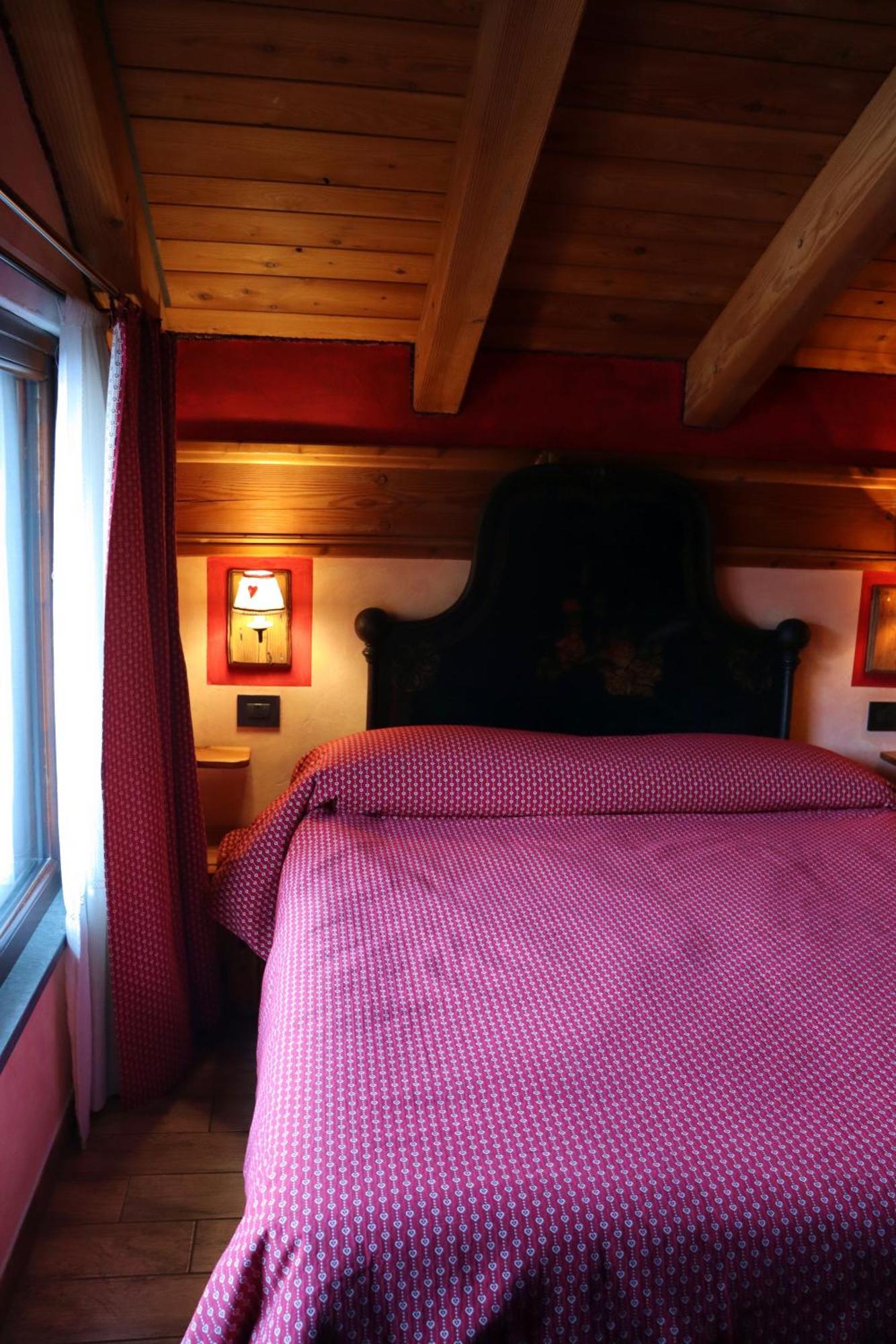 Agriturismo B&B Chevres A Cheval Charvensod Eksteriør billede