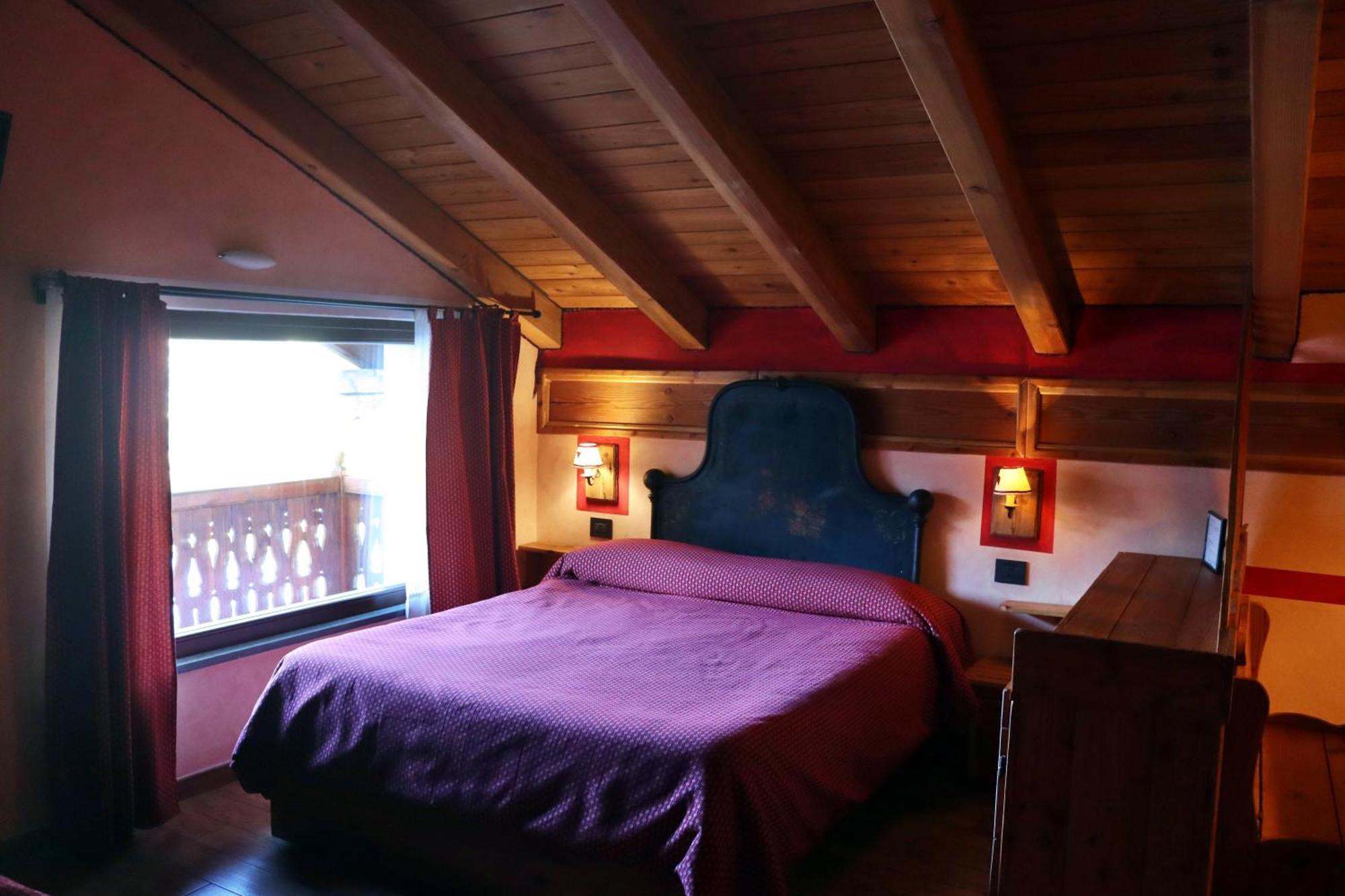 Agriturismo B&B Chevres A Cheval Charvensod Eksteriør billede