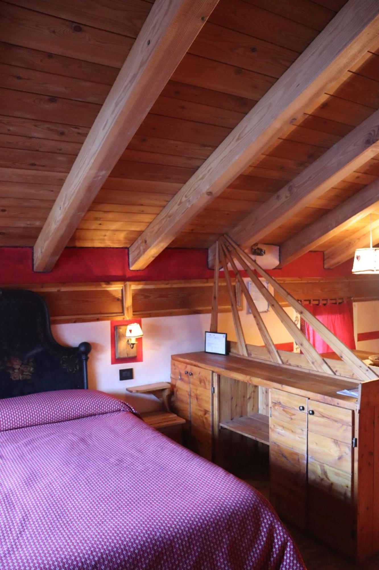 Agriturismo B&B Chevres A Cheval Charvensod Eksteriør billede