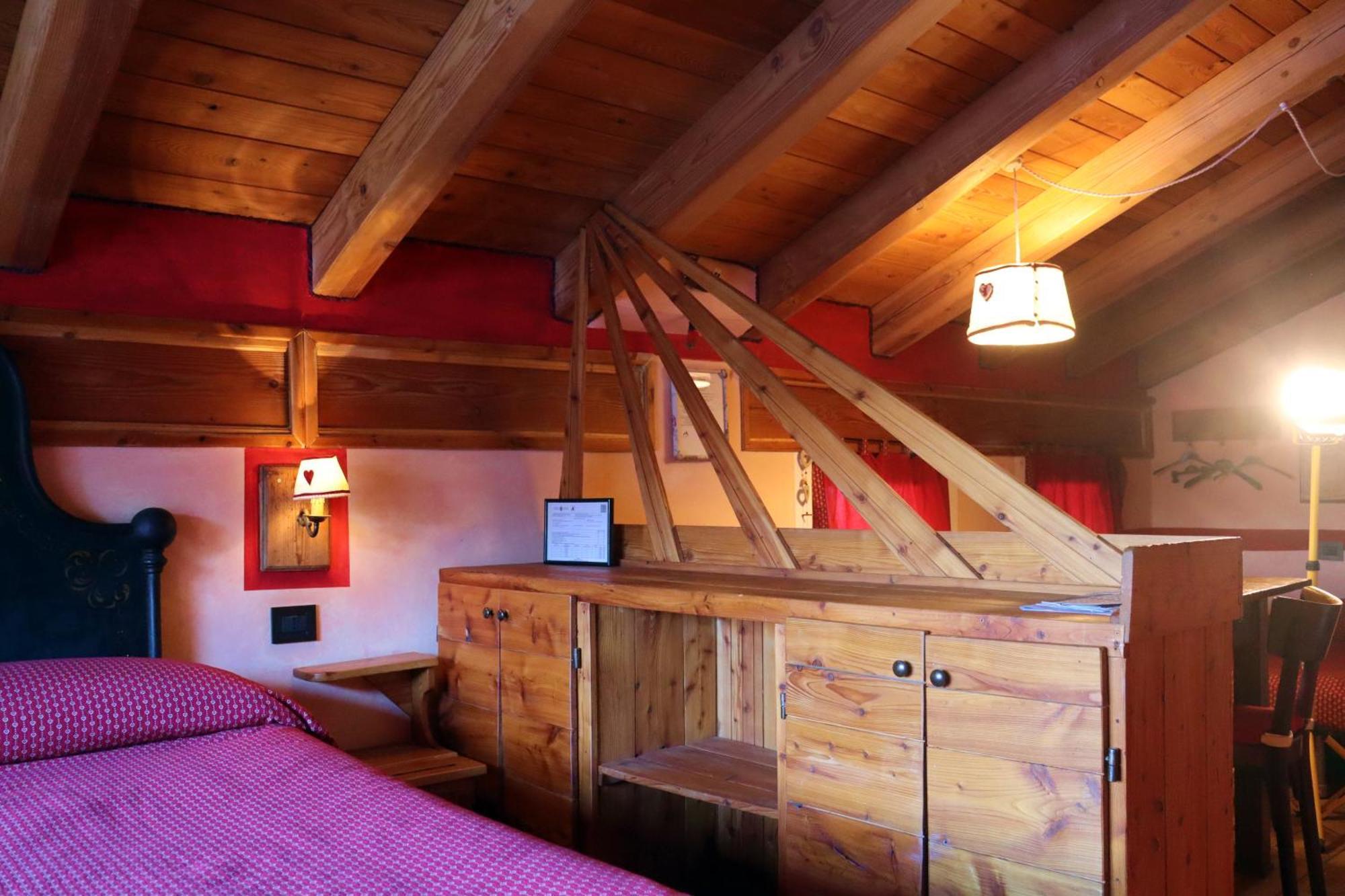 Agriturismo B&B Chevres A Cheval Charvensod Eksteriør billede